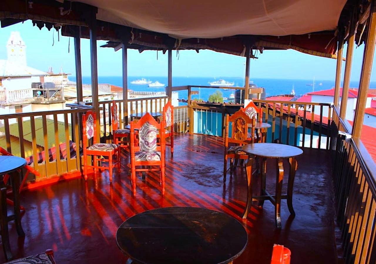 Bottoms Up Hostel Zanzibar Exterior photo